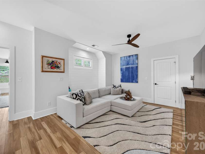 10904 Leyton Place, Charlotte, NC 28227.  MLS# CAR4380948, YatesRealty ID 25459. 