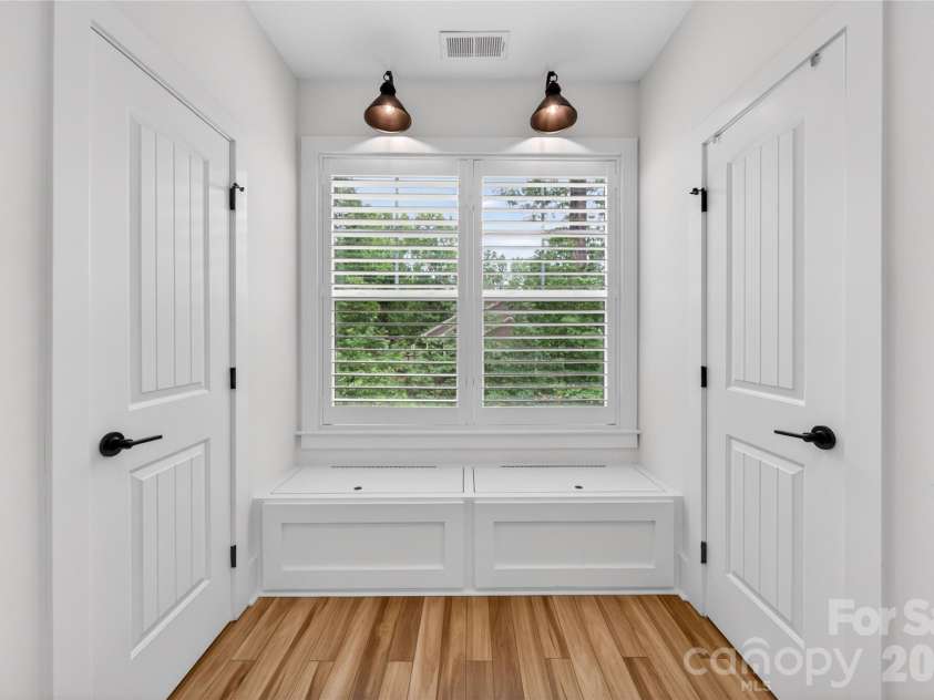 10904 Leyton Place, Charlotte, NC 28227.  MLS# CAR4380948, YatesRealty ID 25459. 