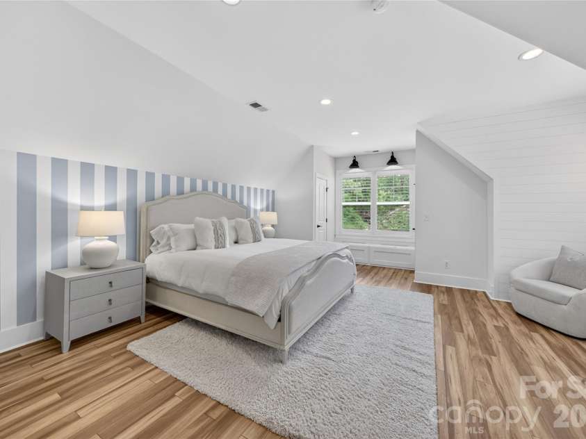 10904 Leyton Place, Charlotte, NC 28227.  MLS# CAR4380948, YatesRealty ID 25459. 