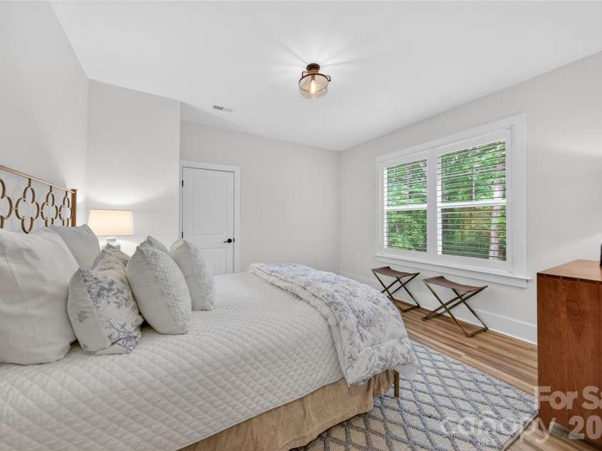 10904 Leyton Place, Charlotte, NC 28227.  MLS# CAR4380948, YatesRealty ID 25459. 