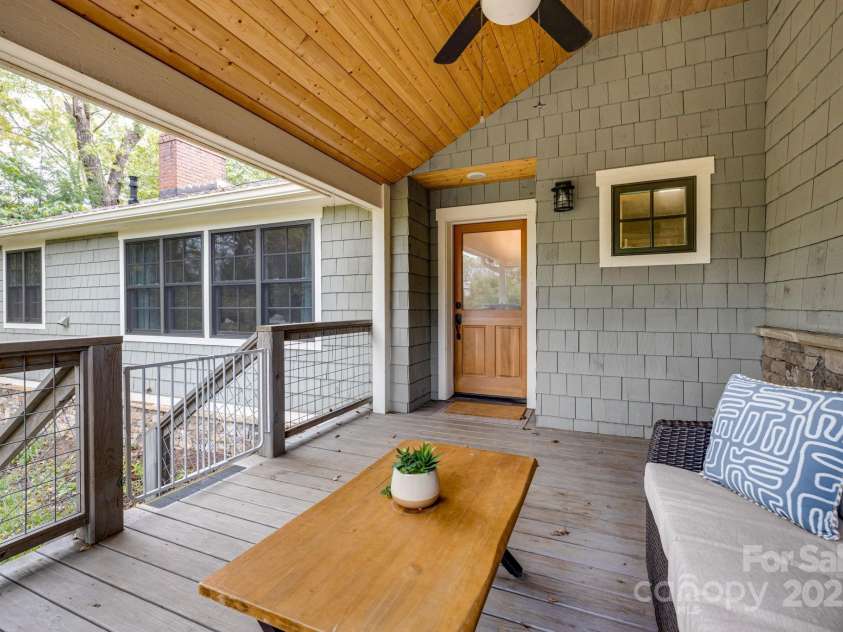 19 Albemarle Road, Asheville, NC 28801.  MLS# CAR4269476, YatesRealty ID 25459. 