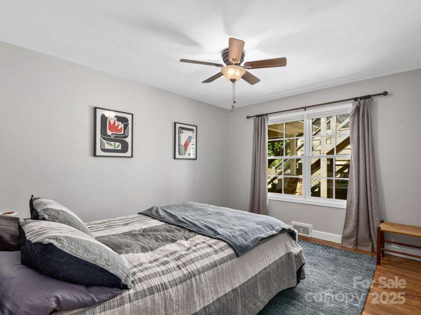 19 Albemarle Road, Asheville, NC 28801.  MLS# CAR4269476, YatesRealty ID 25459. Guest Room