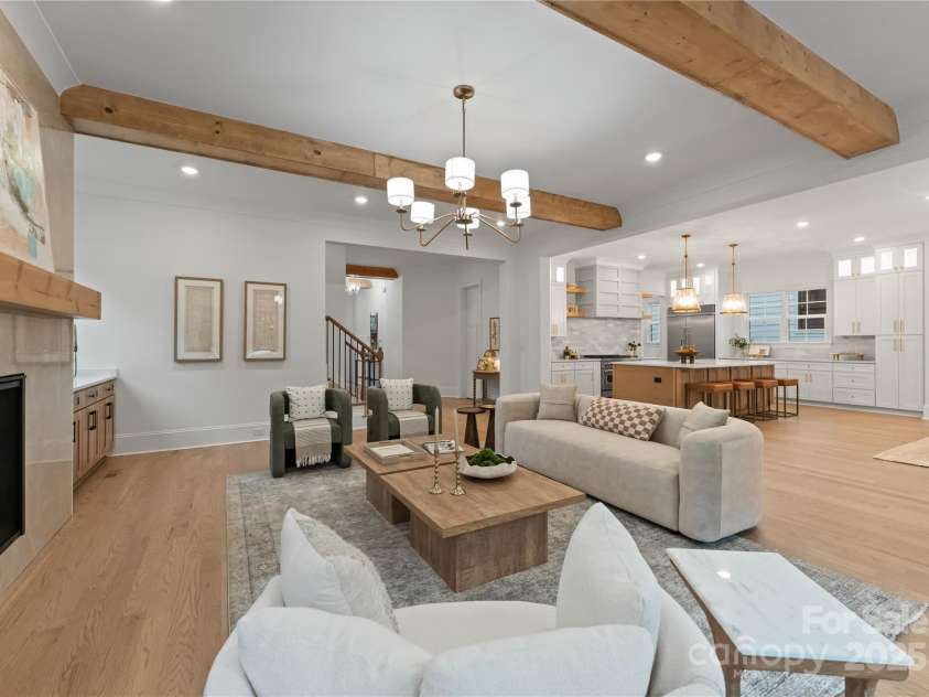 4349 Castleton Road, Charlotte, NC 28211.  MLS# CAR4275196, YatesRealty ID 25460. 