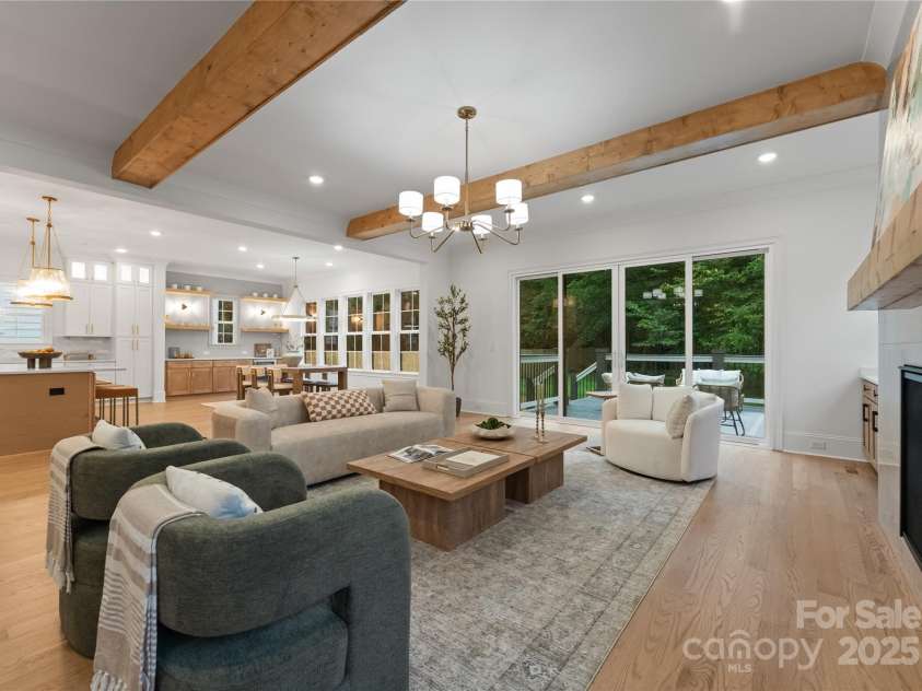 4349 Castleton Road, Charlotte, NC 28211.  MLS# CAR4275196, YatesRealty ID 25460. 