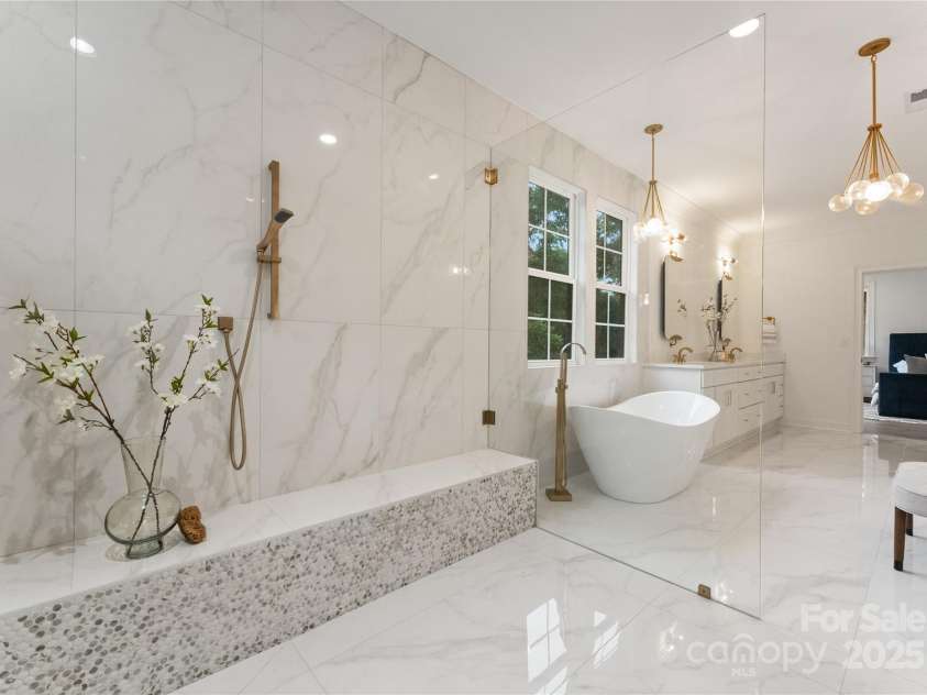 4349 Castleton Road, Charlotte, NC 28211.  MLS# CAR4275196, YatesRealty ID 25460. 