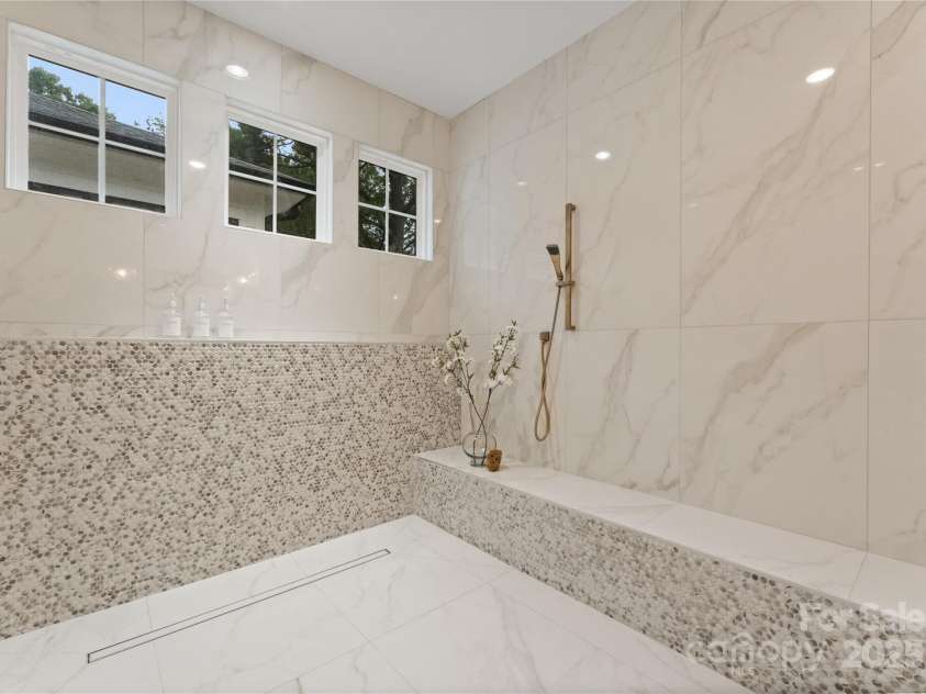 4349 Castleton Road, Charlotte, NC 28211.  MLS# CAR4275196, YatesRealty ID 25460. 