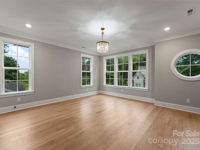 4349 Castleton Road, Charlotte, NC 28211.  MLS# CAR4275196, YatesRealty ID 25460. 