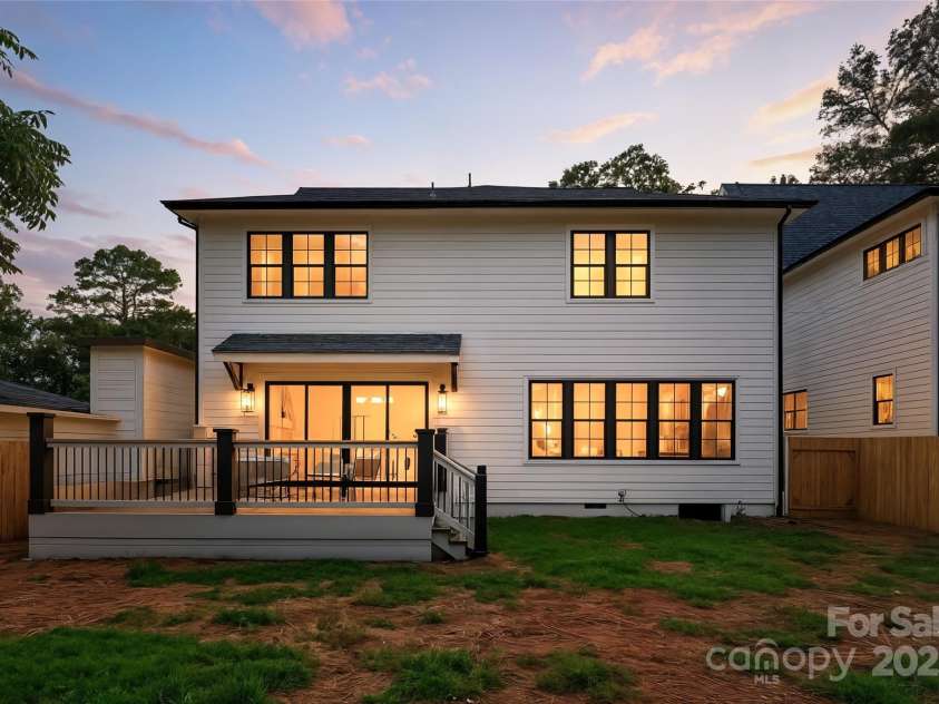 4349 Castleton Road, Charlotte, NC 28211.  MLS# CAR4275196, YatesRealty ID 25460. 