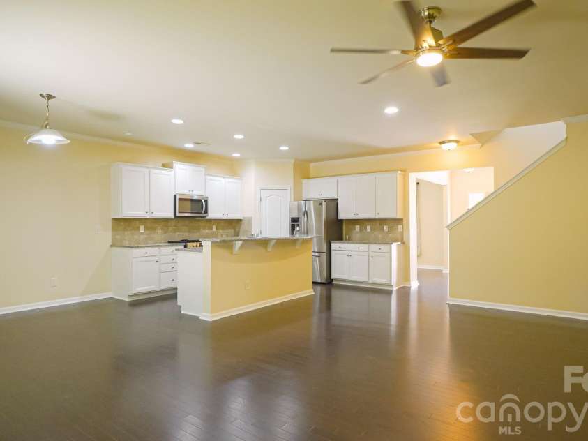 504 Twelve Oaks Lane, Fort Mill, SC 29708.  MLS# CAR4364813, YatesRealty ID 25461. 