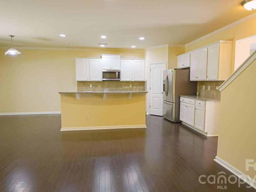 504 Twelve Oaks Lane, Fort Mill, SC 29708.  MLS# CAR4364813, YatesRealty ID 25461. 