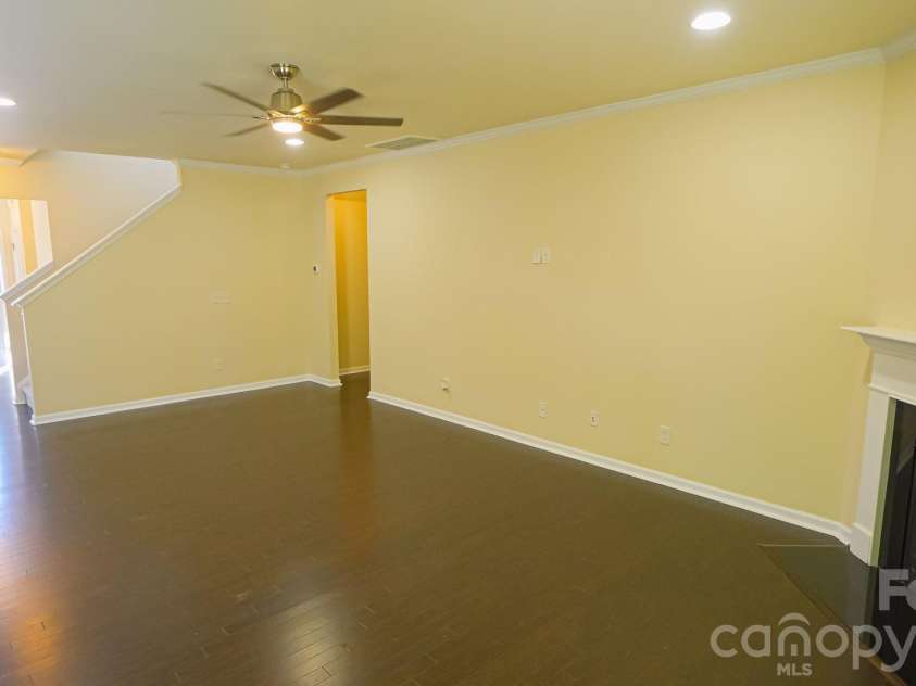 504 Twelve Oaks Lane, Fort Mill, SC 29708.  MLS# CAR4364813, YatesRealty ID 25461. 