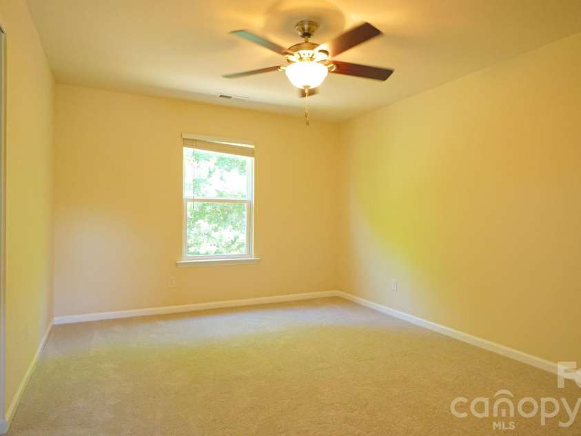 504 Twelve Oaks Lane, Fort Mill, SC 29708.  MLS# CAR4364813, YatesRealty ID 25461. 