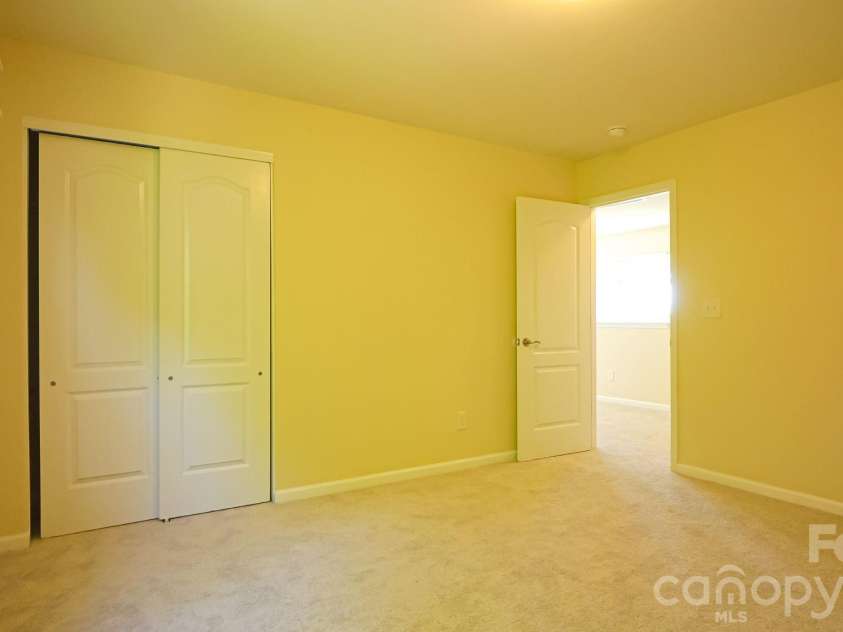 504 Twelve Oaks Lane, Fort Mill, SC 29708.  MLS# CAR4364813, YatesRealty ID 25461. 