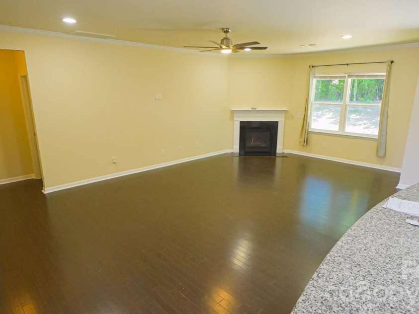 504 Twelve Oaks Lane, Fort Mill, SC 29708.  MLS# CAR4411957, YatesRealty ID 25461. 