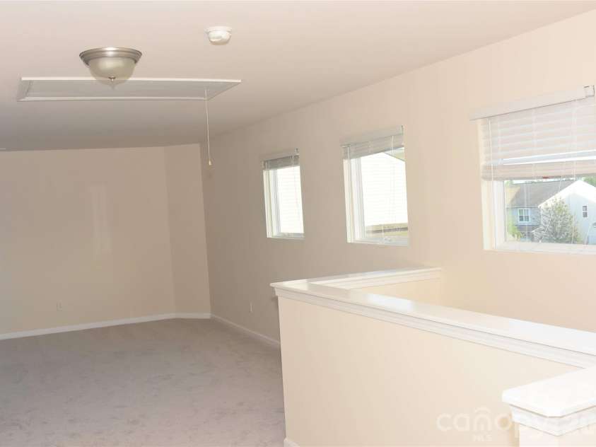 504 Twelve Oaks Lane, Fort Mill, SC 29708.  MLS# CAR4411957, YatesRealty ID 25461. 