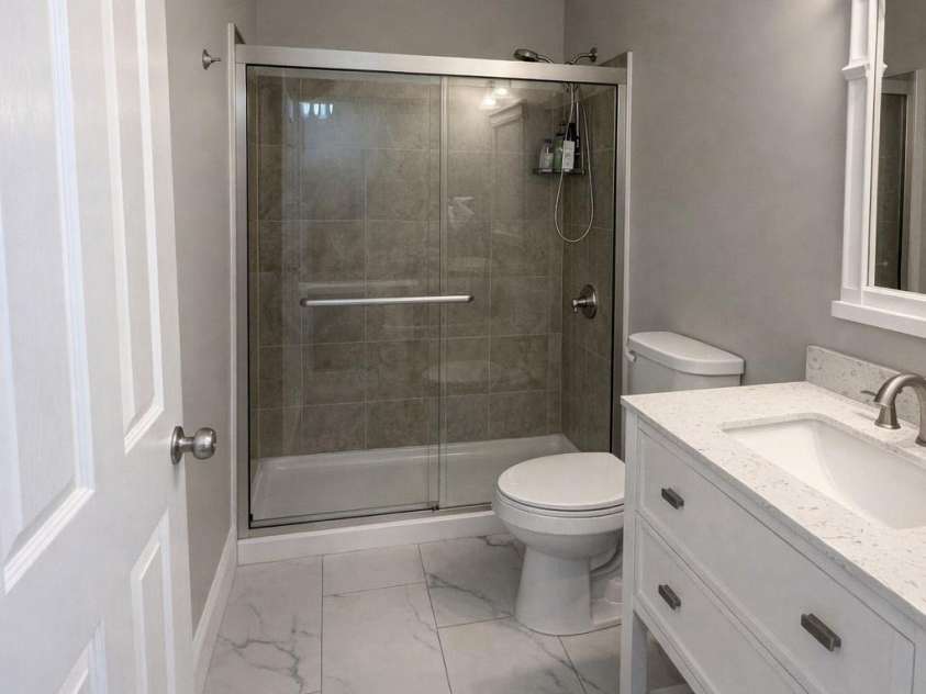 7531 Woodknoll Drive, Charlotte, NC 28217.  MLS# CAR4376583, YatesRealty ID 25463. 