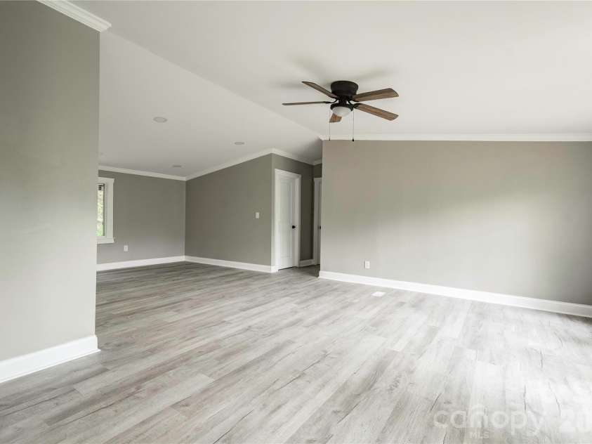141 Knob Creek Drive, Lawndale, NC 28090.  MLS# CAR4377787, YatesRealty ID 25464. 