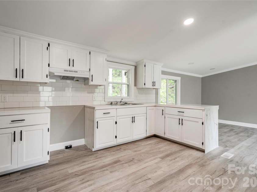141 Knob Creek Drive, Lawndale, NC 28090.  MLS# CAR4377787, YatesRealty ID 25464. 
