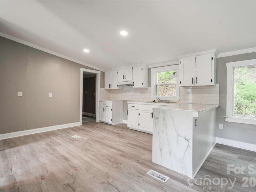 141 Knob Creek Drive, Lawndale, NC 28090.  MLS# CAR4377787, YatesRealty ID 25464. 