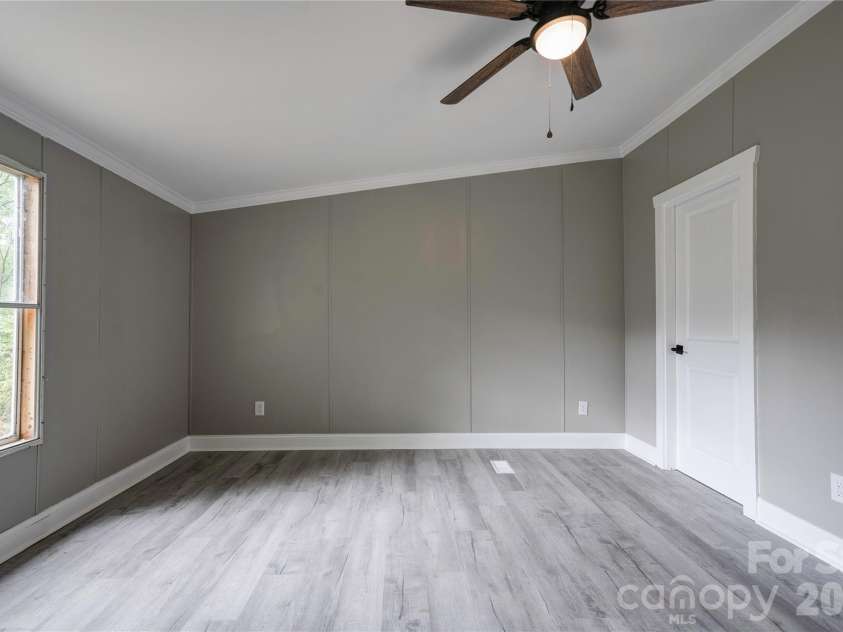141 Knob Creek Drive, Lawndale, NC 28090.  MLS# CAR4377787, YatesRealty ID 25464. 