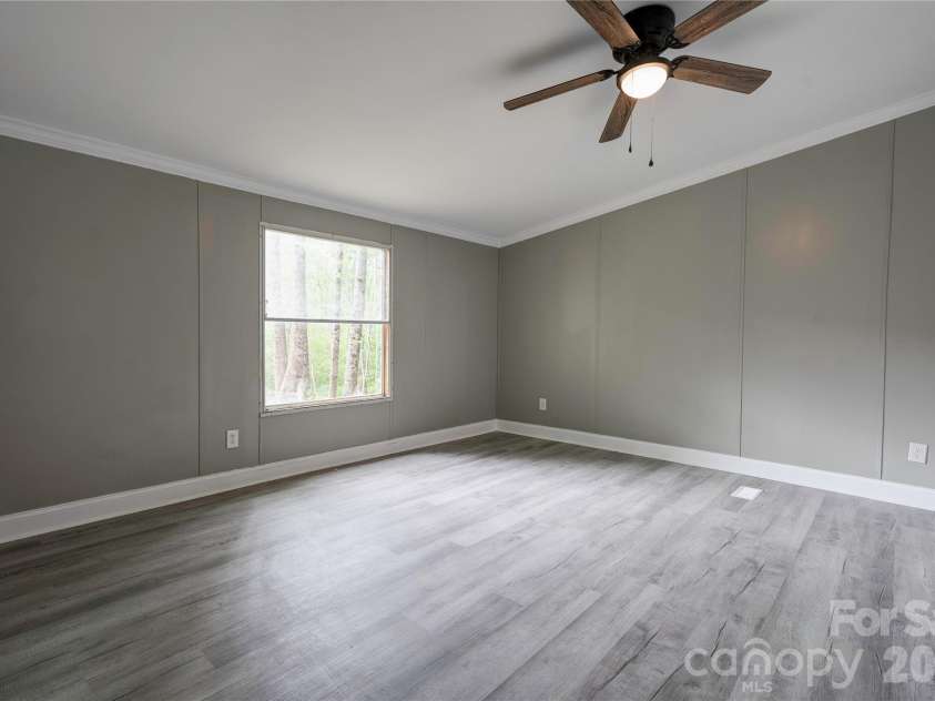 141 Knob Creek Drive, Lawndale, NC 28090.  MLS# CAR4377787, YatesRealty ID 25464. 