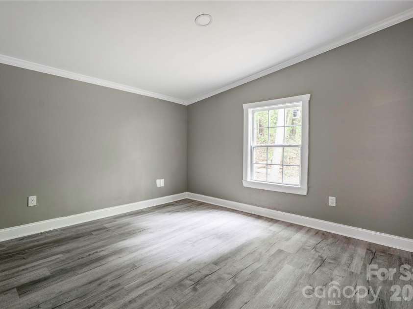 141 Knob Creek Drive, Lawndale, NC 28090.  MLS# CAR4377787, YatesRealty ID 25464. 