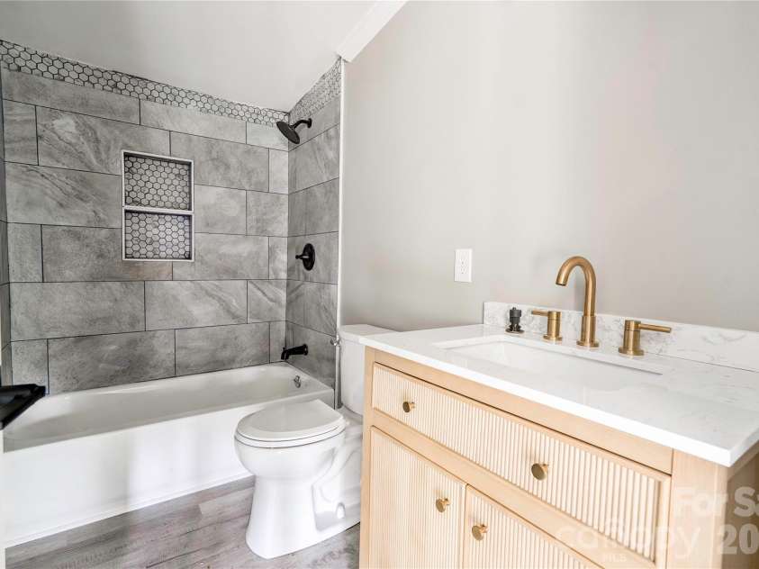 141 Knob Creek Drive, Lawndale, NC 28090.  MLS# CAR4377787, YatesRealty ID 25464. 