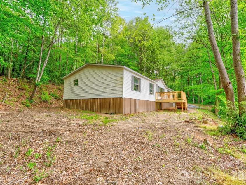 141 Knob Creek Drive, Lawndale, NC 28090.  MLS# CAR4377787, YatesRealty ID 25464. 