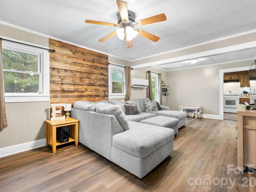 2990 Old NC 18 None, Morganton, NC 28655.  MLS# CAR4385548, YatesRealty ID 25466. 