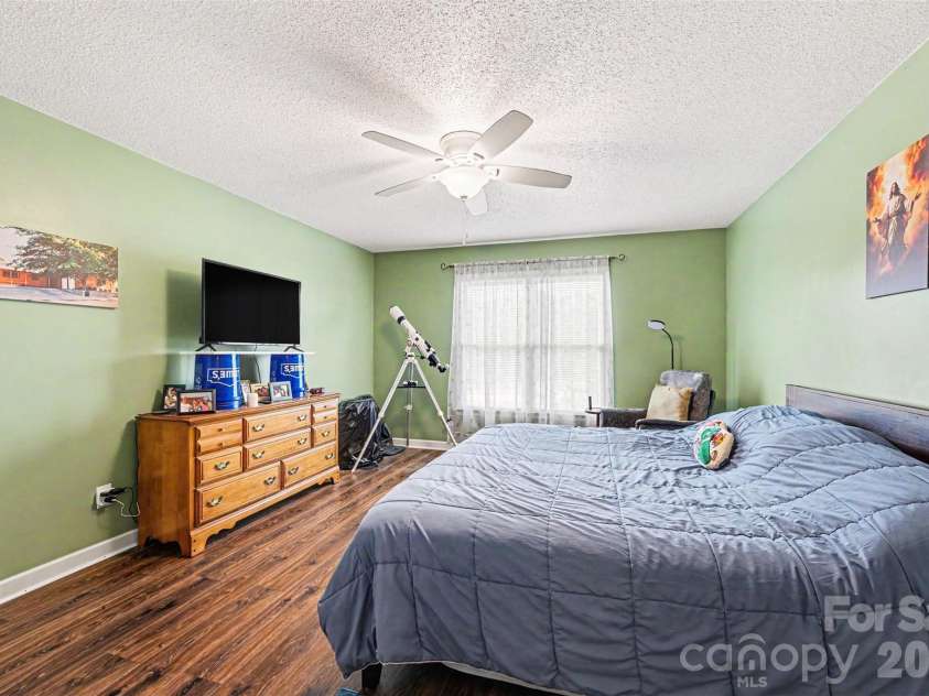 173 Alpine Circle, Statesville, NC 28625.  MLS# CAR4381826, YatesRealty ID 25468. 