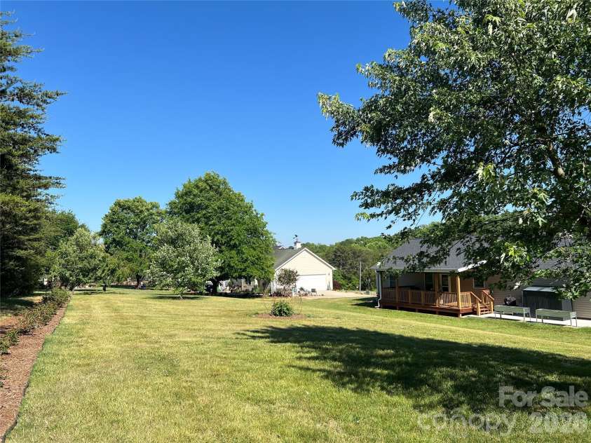 173 Alpine Circle, Statesville, NC 28625.  MLS# CAR4381826, YatesRealty ID 25468. 