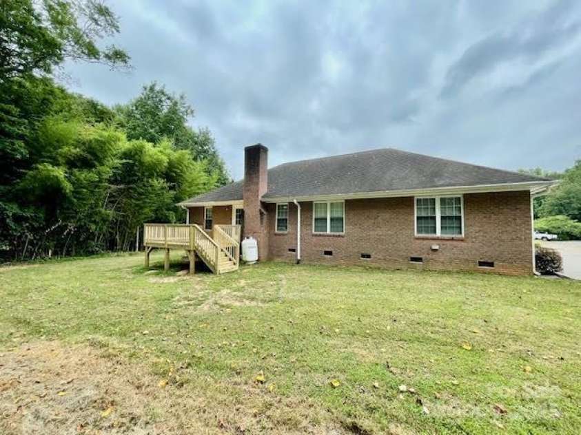 205 Hidden Spring Drive, Salisbury, NC 28147.  MLS# CAR4280315, YatesRealty ID 25468. 