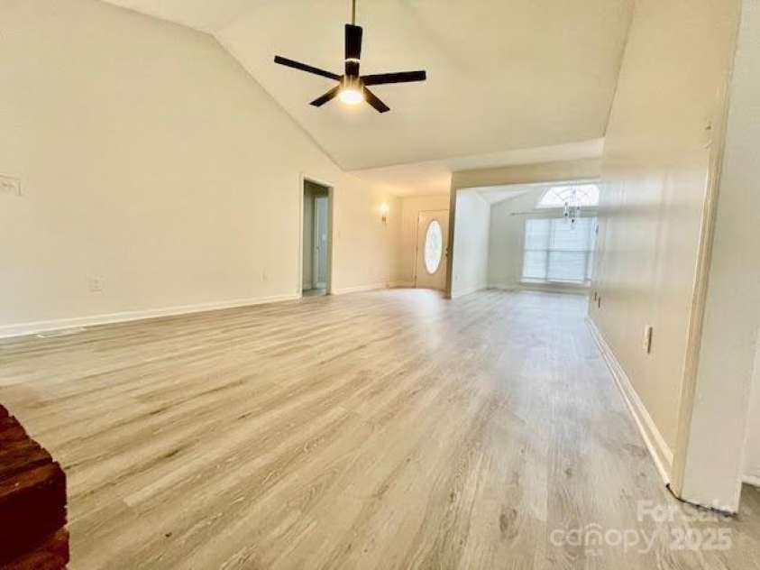 205 Hidden Spring Drive, Salisbury, NC 28147.  MLS# CAR4280315, YatesRealty ID 25468. Living Room