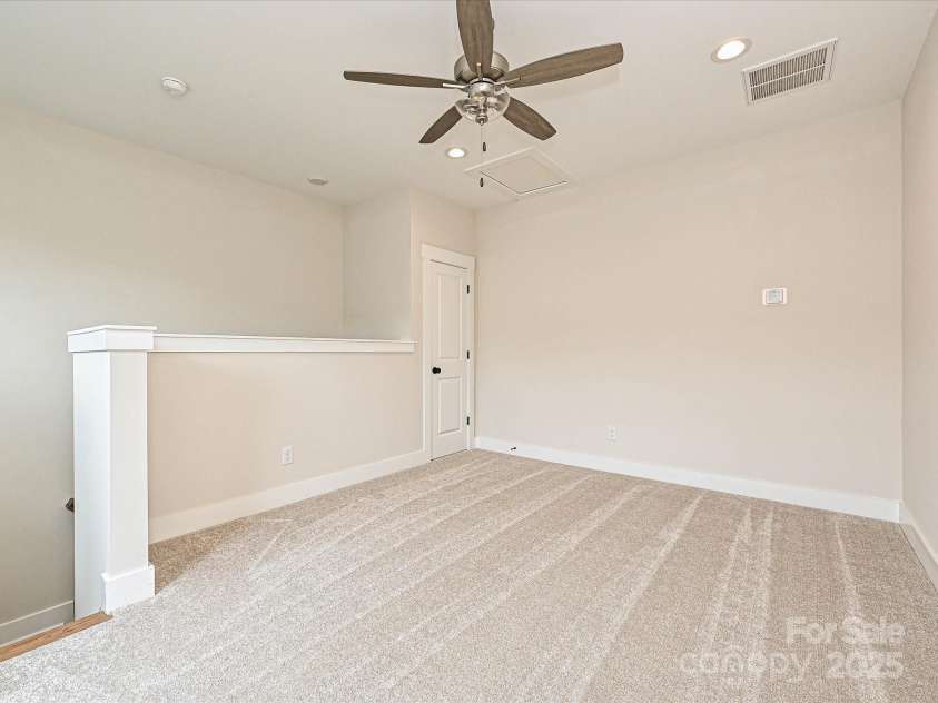1316 Walter Taylor Way, Charlotte, NC 28206.  MLS# CAR4207720, YatesRealty ID 25469. Rooftop Terrace