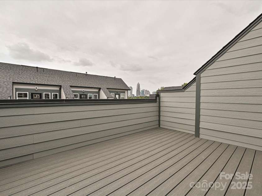1316 Walter Taylor Way, Charlotte, NC 28206.  MLS# CAR4207720, YatesRealty ID 25469. Rooftop Terrace