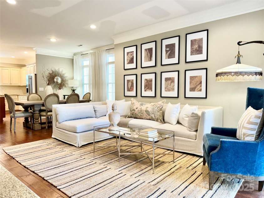 735 Amalfi Drive, Davidson, NC 28036.  MLS# CAR4237880, YatesRealty ID 2547. 