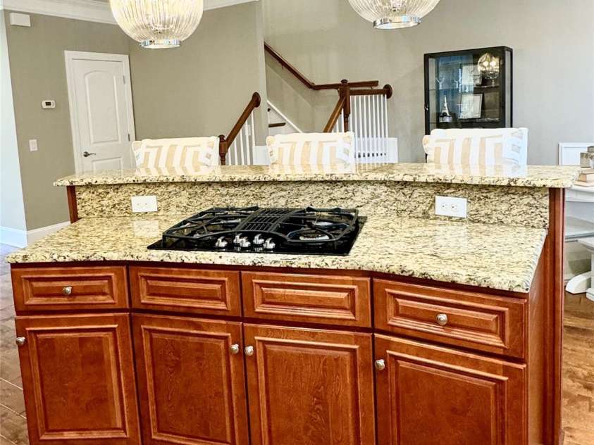 735 Amalfi Drive, Davidson, NC 28036.  MLS# CAR4237880, YatesRealty ID 2547. 