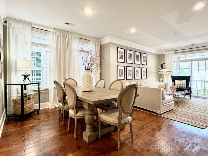 735 Amalfi Drive, Davidson, NC 28036.  MLS# CAR4237880, YatesRealty ID 2547. 