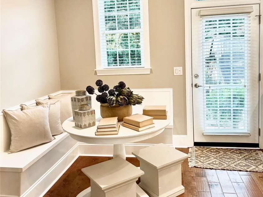 735 Amalfi Drive, Davidson, NC 28036.  MLS# CAR4237880, YatesRealty ID 2547. 