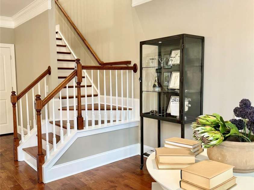 735 Amalfi Drive, Davidson, NC 28036.  MLS# CAR4237880, YatesRealty ID 2547. 