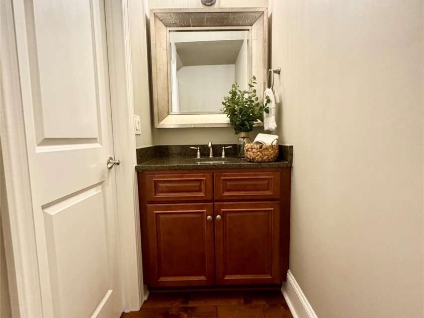 735 Amalfi Drive, Davidson, NC 28036.  MLS# CAR4237880, YatesRealty ID 2547. 