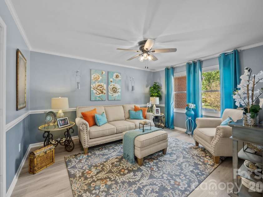 961 Confederate Avenue, Salisbury, NC 28144.  MLS# CAR4338214, YatesRealty ID 2547. 