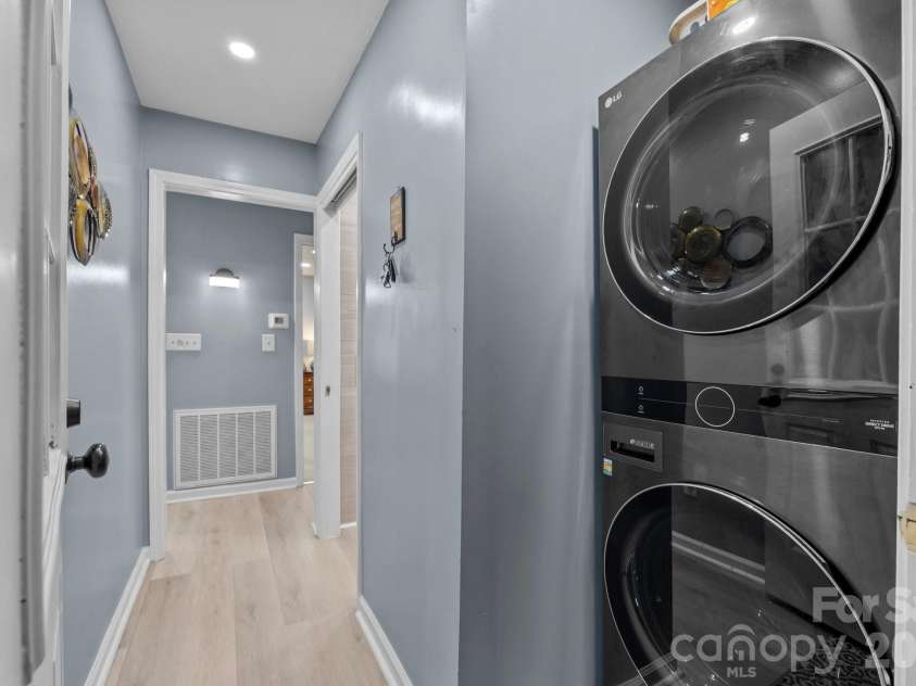 961 Confederate Avenue, Salisbury, NC 28144.  MLS# CAR4338214, YatesRealty ID 2547. 