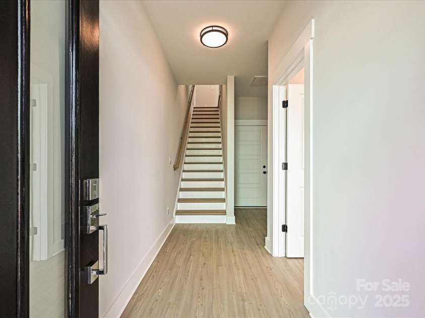 1308 Walter Taylor Way, Charlotte, NC 28206.  MLS# CAR4207800, YatesRealty ID 25470. Entry