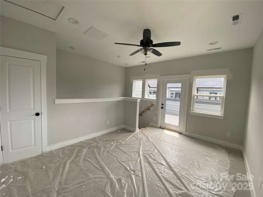1308 Walter Taylor Way, Charlotte, NC 28206.  MLS# CAR4207800, YatesRealty ID 25470. Rec Room
