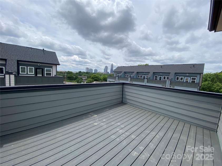 1308 Walter Taylor Way, Charlotte, NC 28206.  MLS# CAR4207800, YatesRealty ID 25470. Rooftop Terrace