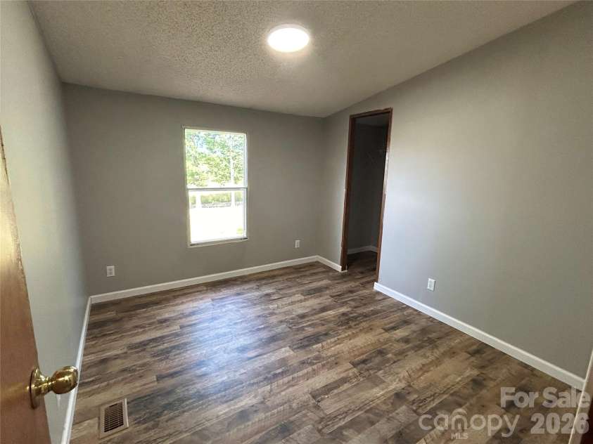 370 Walker Road, Nebo, NC 28761.  MLS# CAR4383415, YatesRealty ID 25472. Bonus Room