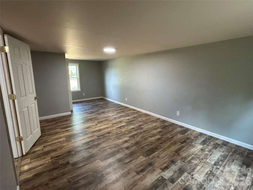 370 Walker Road, Nebo, NC 28761.  MLS# CAR4383415, YatesRealty ID 25472. Huge Bonus Room with a closet!