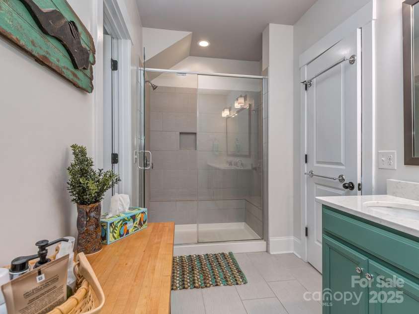 815 Digby Road, Rock Hill, SC 29730.  MLS# CAR4240458, YatesRealty ID 25472. 