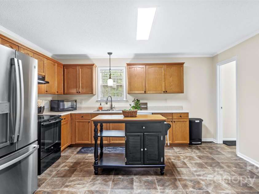 775 Bolick Road, Fort Mill, SC 29707.  MLS# CAR4243039, YatesRealty ID 25473. 
